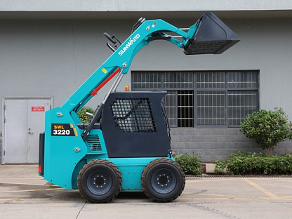 Мини-погрузчик Sunward SWL3220